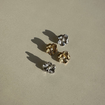 Flower Pearl Earring