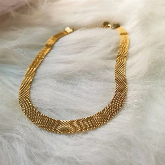 No Basic Necklace